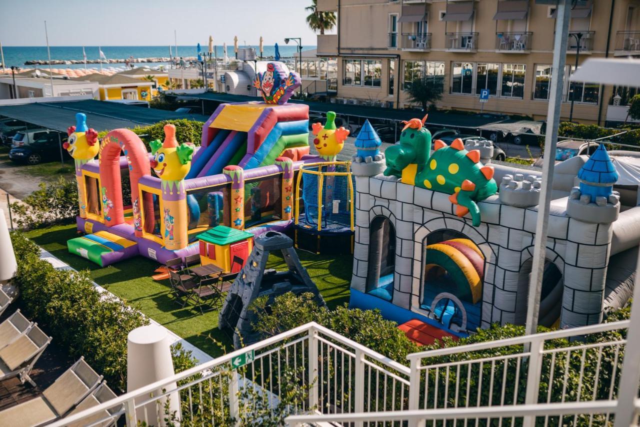 Trevi Family Resort קאטוליקה מראה חיצוני תמונה